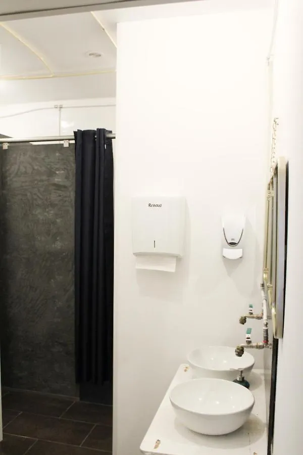 Alface Hall Hostel & Bar Lisboa