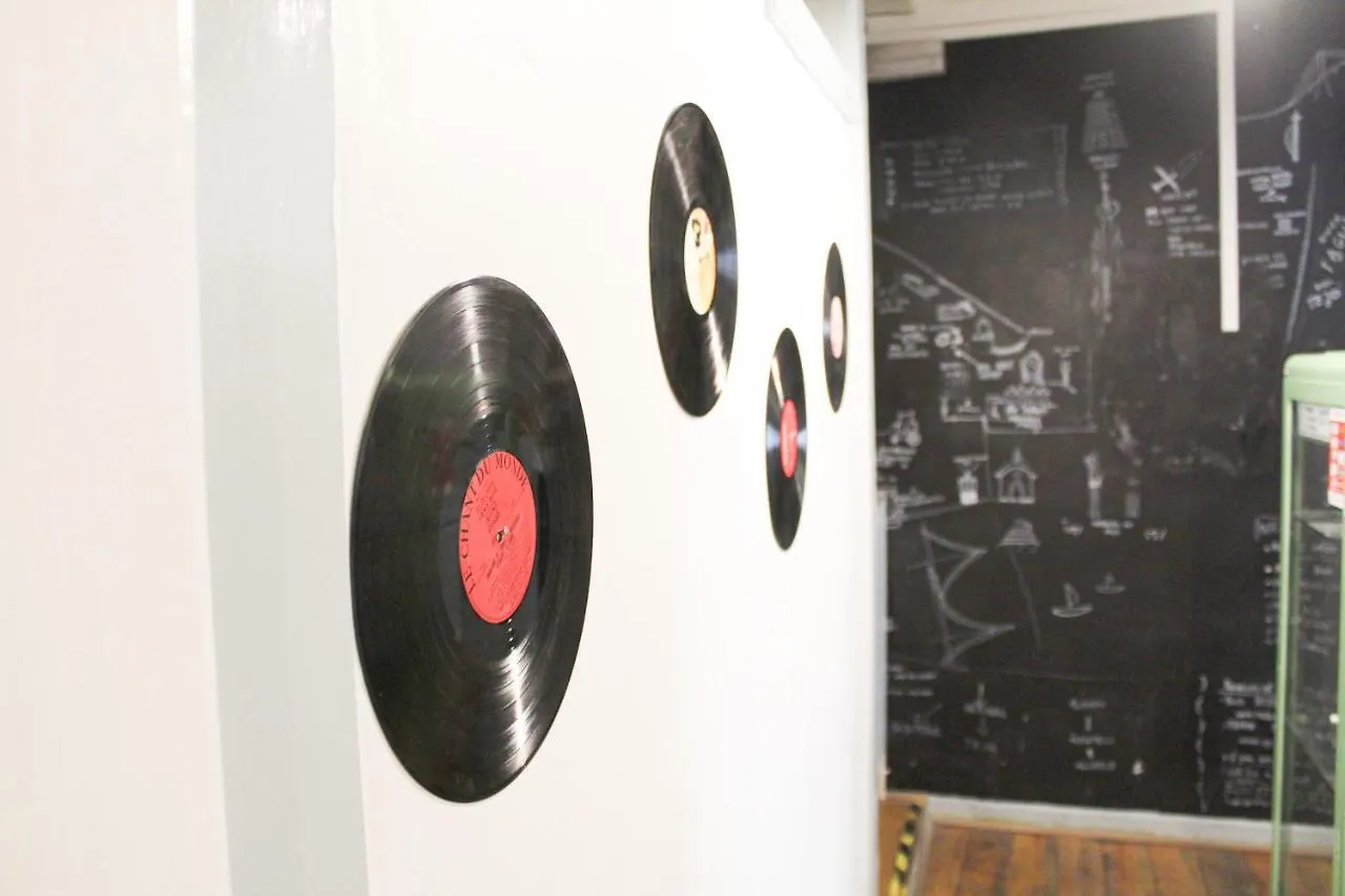 Alface Hall Hostel & Bar Lisbon