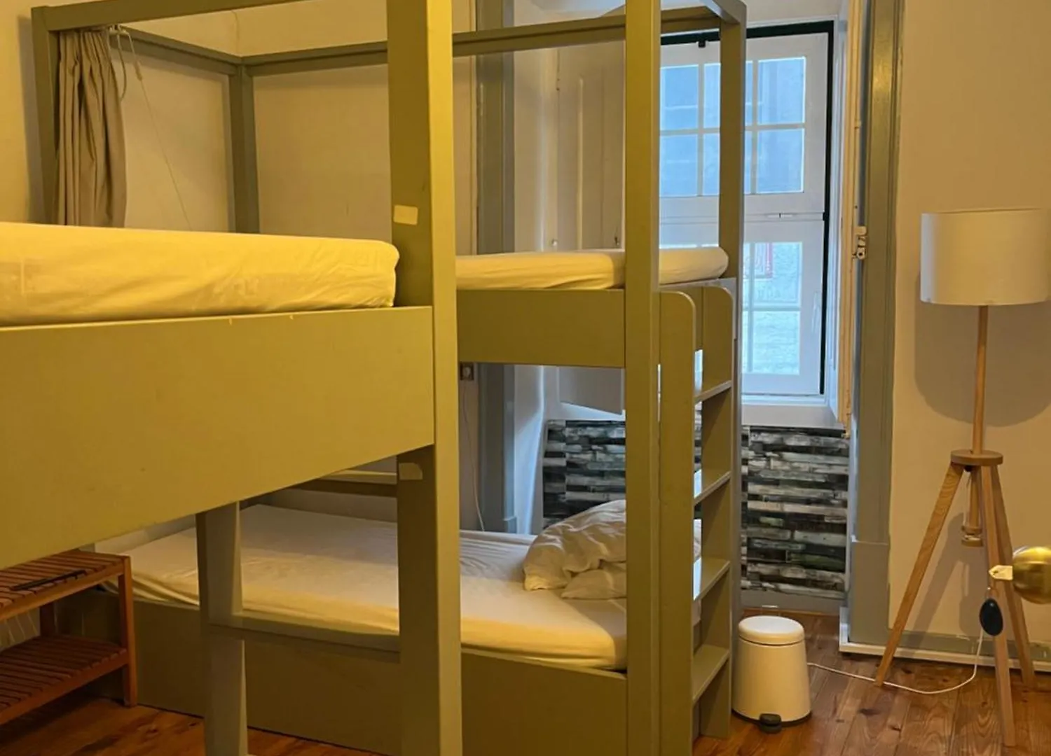 Alface Hall Hostel & Bar Lisbon