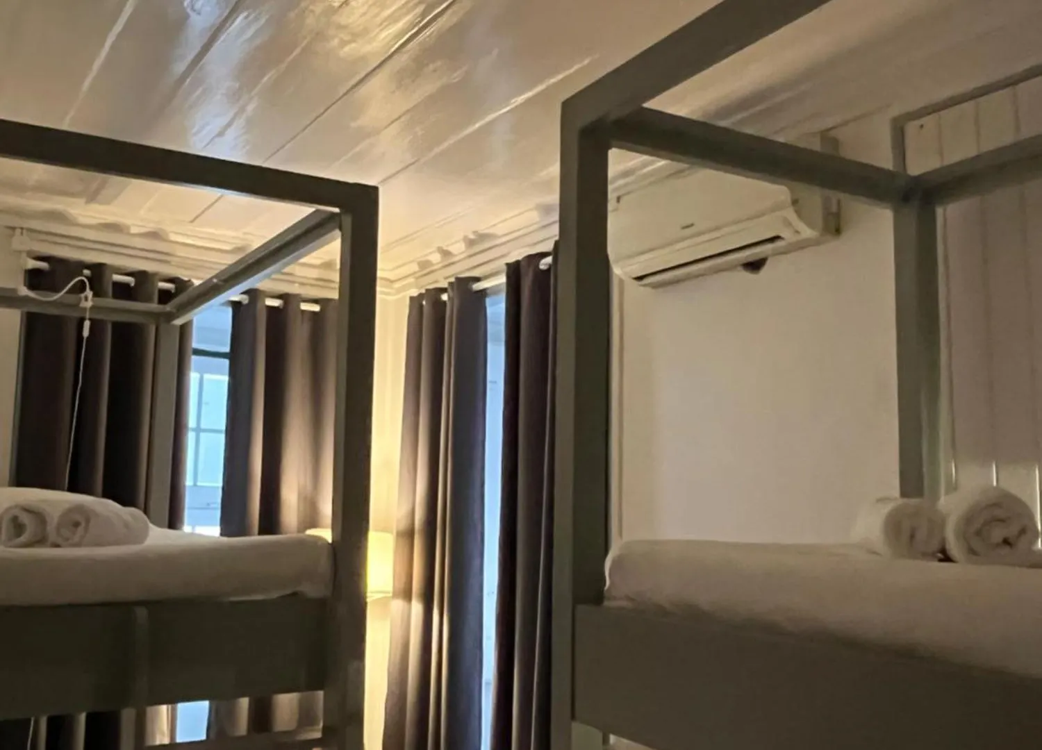 Alface Hall Hostel & Bar Lisbon