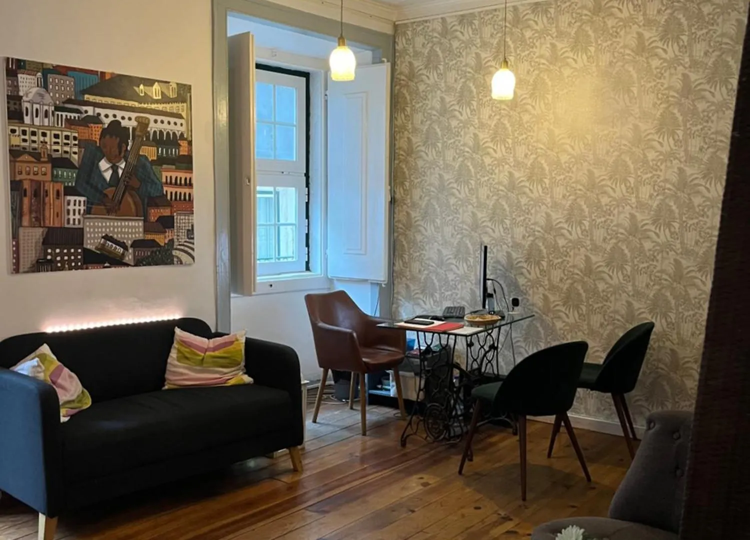 Alface Hall Hostel & Bar Lisbon